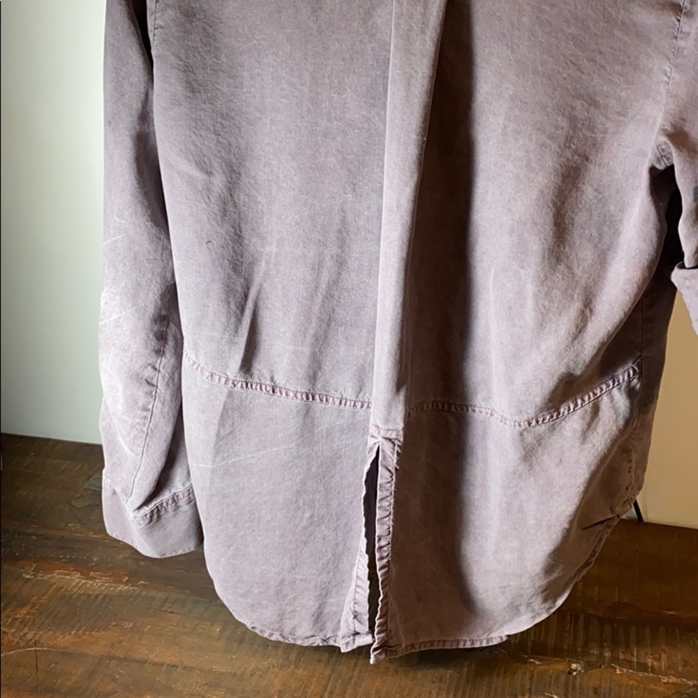 Bella Dahl Split Back Button Down - image 3